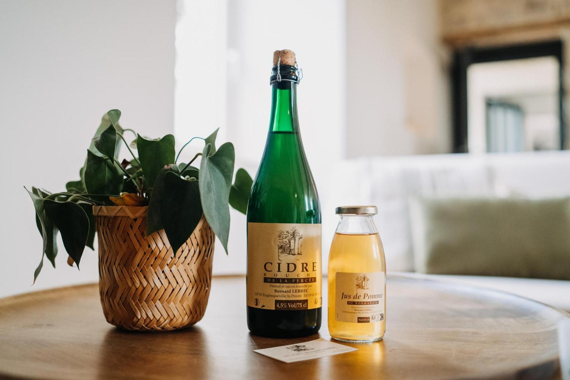 Le Clos D'Omaha Englesqueville-la-Percée エクステリア 写真
